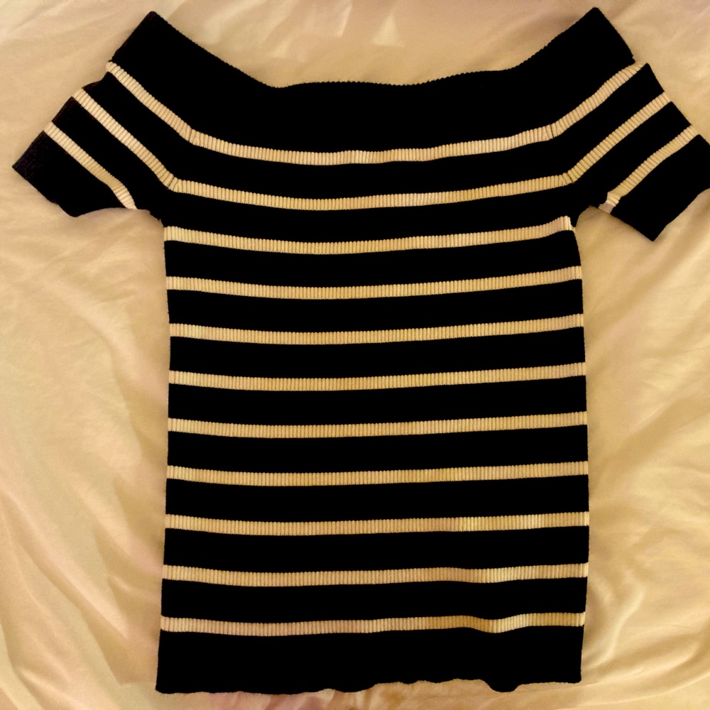 Black-and-white,size small